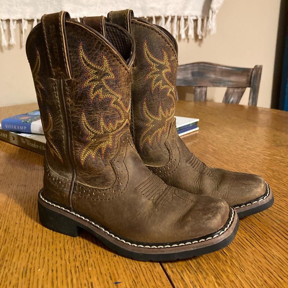 Justin Boots Kids Brown Western Boots with Yellow Stitching